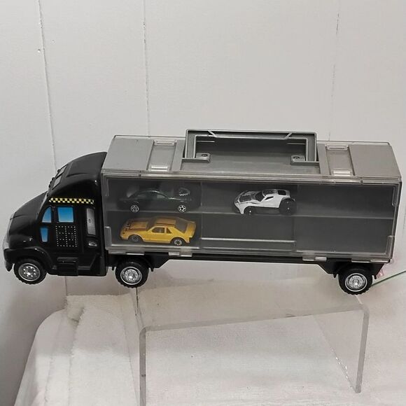 Motor Max Vintage Car Transport Carrier - Picture 2 of 4